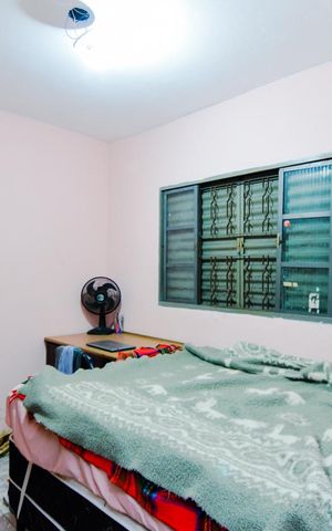 Casa à venda com 150m², 2 quartos e 3 vagasQuarto 2