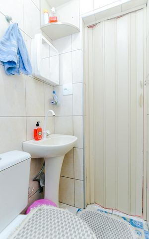 Casa à venda com 150m², 2 quartos e 3 vagasBanheiro