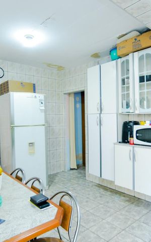 Casa à venda com 150m², 2 quartos e 3 vagasCozinha