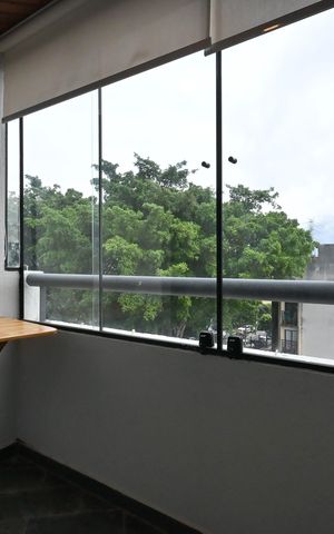 Apartamento à venda com 62m², 2 quartos e 2 vagasVaranda