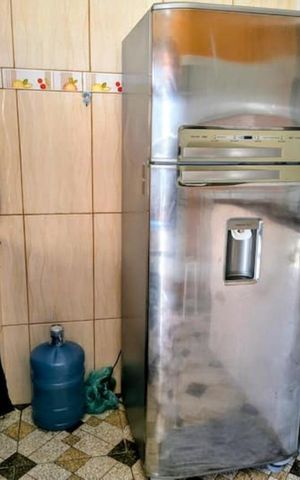 Casa para alugar com 200m², 2 quartos e 4 vagas