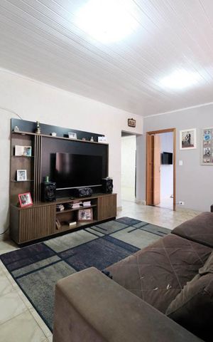 Casa à venda com 300m², 2 quartos e sem vagaSala