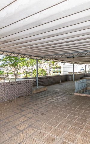 Casa à venda com 316m², 3 quartos e 2 vagas Casa à venda com 316m², 3 quartos e 2 vagasTerraço