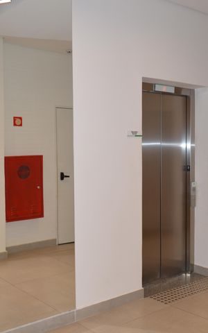 Apartamento para alugar com 67m², 2 quartos e 1 vagaElevadores
