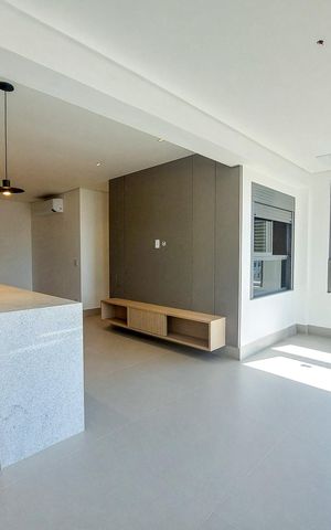 Apartamento para alugar com 81m², 3 quartos e 1 vaga Apartamento para alugar com 81m², 3 quartos e 1 vagaSala