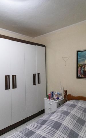 Casa à venda com 100m², 3 quartos e sem vagaQuarto 01