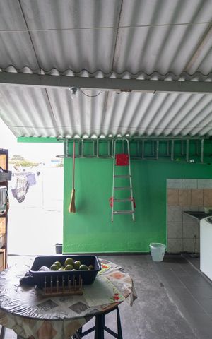 Casa à venda com 100m², 3 quartos e sem vagaLavanderia