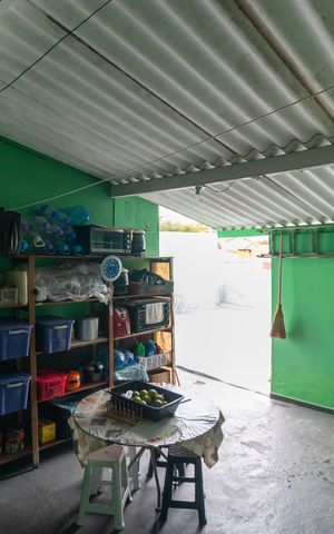 Casa à venda com 100m², 3 quartos e sem vagaLavanderia