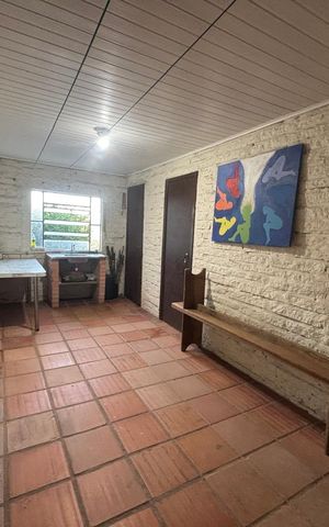 Casa à venda com 136m², 3 quartos e 2 vagas