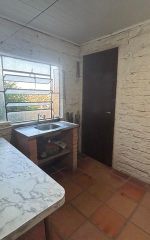 Casa à venda com 136m², 3 quartos e 2 vagas