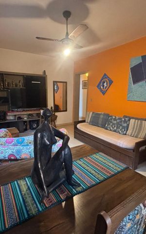Casa à venda com 136m², 3 quartos e 2 vagas