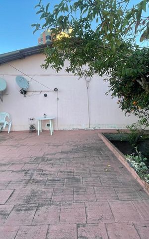 Casa à venda com 136m², 3 quartos e 2 vagas