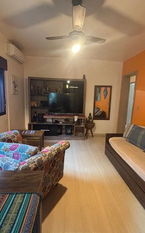 Casa à venda com 136m², 3 quartos e 2 vagas