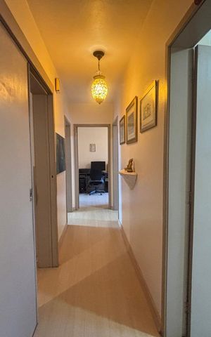 Casa à venda com 136m², 3 quartos e 2 vagas