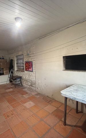 Casa à venda com 136m², 3 quartos e 2 vagas