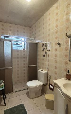 Casa à venda com 136m², 3 quartos e 2 vagas