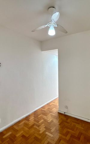 Apartamento à venda com 40m², 1 quarto e sem vaga Apartamento à venda com 40m², 1 quarto e sem vagaSala