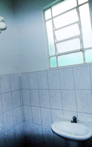 Casa à venda com 47m², 1 quarto e sem vagaBanheiro
