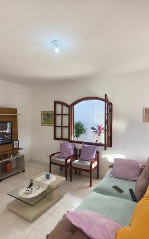 Casa à venda com 300m², 4 quartos e 1 vaga