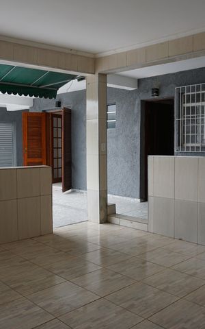 Casa para alugar com 220m², 4 quartos e 5 vagasLavanderia 1