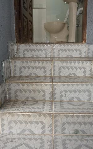 Casa para alugar com 220m², 4 quartos e 5 vagasBanheiro 2