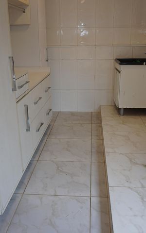 Casa para alugar com 220m², 4 quartos e 5 vagasLavanderia 2
