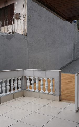 Casa para alugar com 220m², 4 quartos e 5 vagasVaranda 2