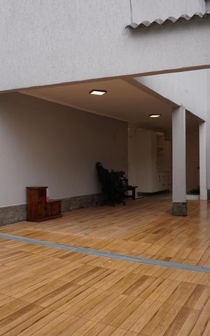 Casa para alugar com 220m², 4 quartos e 5 vagasGaragem