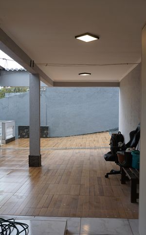 Casa para alugar com 220m², 4 quartos e 5 vagasLavanderia 2