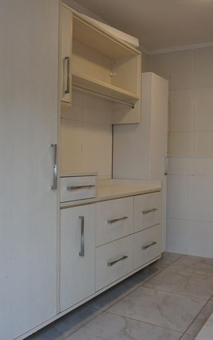 Casa para alugar com 220m², 4 quartos e 5 vagasLavanderia 2