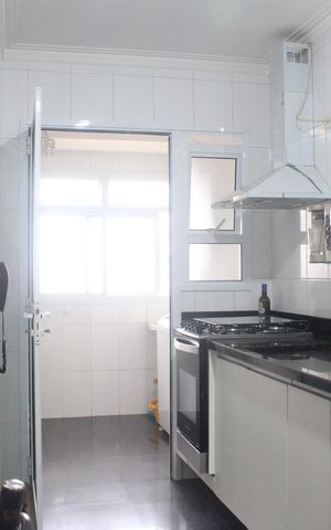 Apartamento à venda com 90m², 3 quartos e 2 vagasCozinha