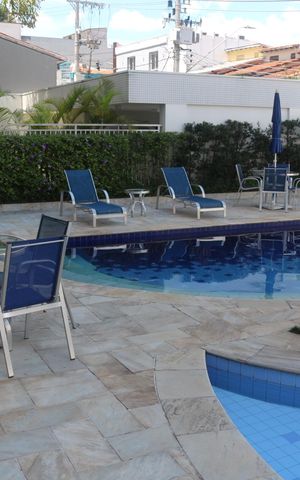 Apartamento à venda com 90m², 3 quartos e 2 vagasÁrea comum - Piscina