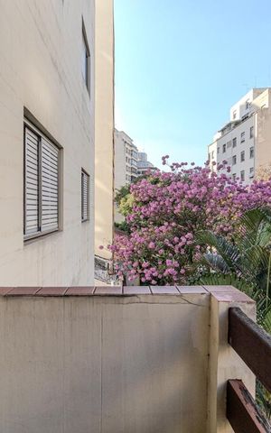 Apartamento à venda com 55m², 2 quartos e 1 vaga Apartamento à venda com 55m², 2 quartos e 1 vagaVaranda da sala