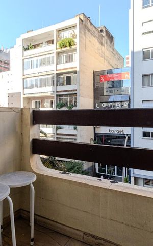 Apartamento à venda com 55m², 2 quartos e 1 vaga Apartamento à venda com 55m², 2 quartos e 1 vagaVaranda da sala