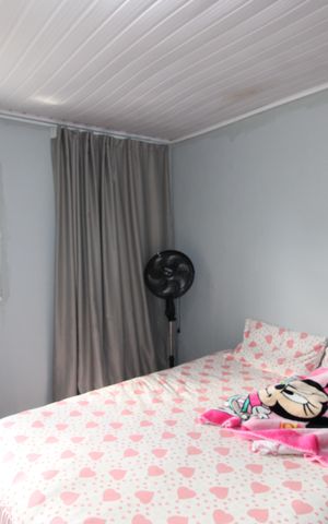 Casa à venda com 500m², 3 quartos e 20 vagasQuarto 2