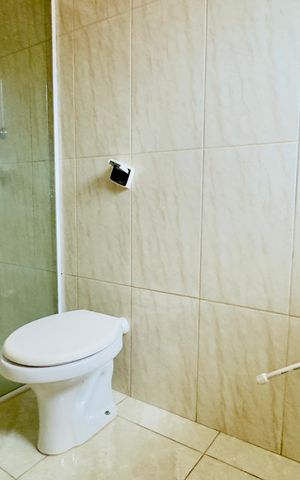 Casa para alugar com 195m², 3 quartos e 2 vagas Casa para alugar com 195m², 3 quartos e 2 vagasBanheiro 2