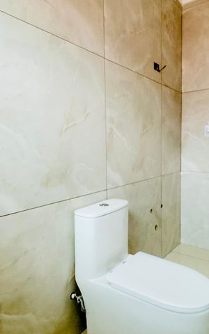 Casa para alugar com 195m², 3 quartos e 2 vagas Casa para alugar com 195m², 3 quartos e 2 vagasBanheiro 1