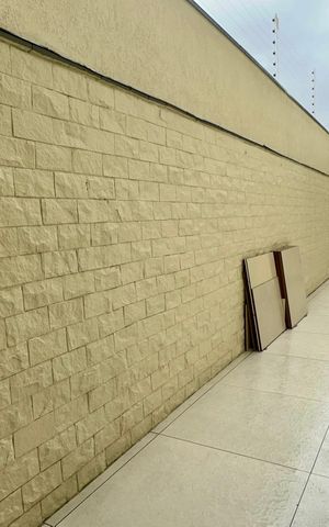 Casa para alugar com 195m², 3 quartos e 2 vagas Casa para alugar com 195m², 3 quartos e 2 vagasCorredor externo