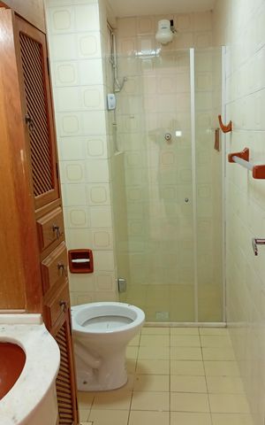 Apartamento para alugar com 95m², 3 quartos e 1 vaga Apartamento para alugar com 95m², 3 quartos e 1 vagaBanheiro