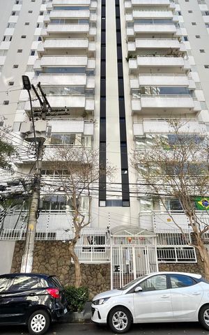 Apartamento à venda com 130m², 4 quartos e 2 vagas Apartamento à venda com 130m², 4 quartos e 2 vagasFachada