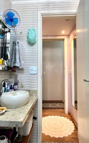 Apartamento à venda com 130m², 4 quartos e 2 vagas Apartamento à venda com 130m², 4 quartos e 2 vagasBanheiro da Suíte 1