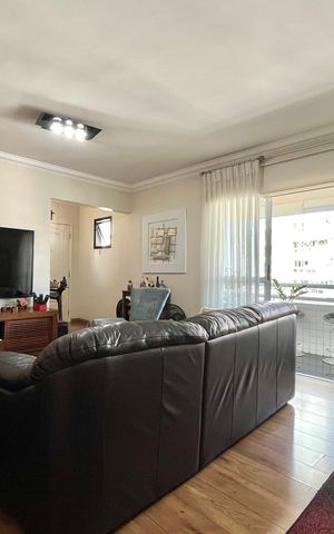Apartamento à venda com 130m², 4 quartos e 2 vagas Apartamento à venda com 130m², 4 quartos e 2 vagasSala