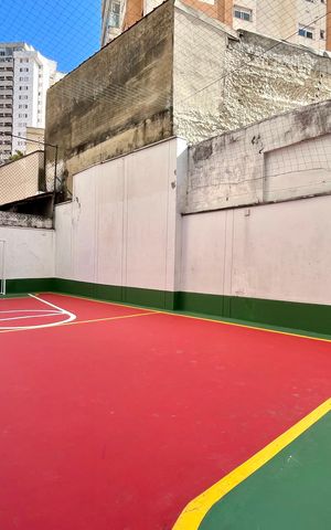 Apartamento à venda com 130m², 4 quartos e 2 vagas Apartamento à venda com 130m², 4 quartos e 2 vagasÁrea comum - Quadra