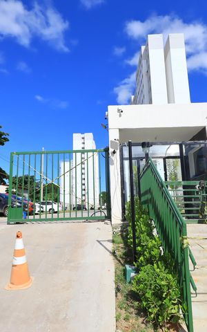 Apartamento para alugar com 38m², 2 quartos e 1 vagaFachada e portaria