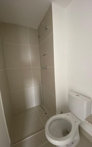 Casa de condomínio à venda com 22m², 1 quarto e sem vaga Casa de condomínio à venda com 22m², 1 quarto e sem vagaStudio