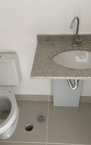 Casa de condomínio à venda com 22m², 1 quarto e sem vaga Casa de condomínio à venda com 22m², 1 quarto e sem vagaStudio