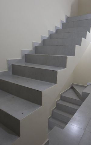 Apartamento para alugar com 35m², 2 quartos e sem vagaEscadas