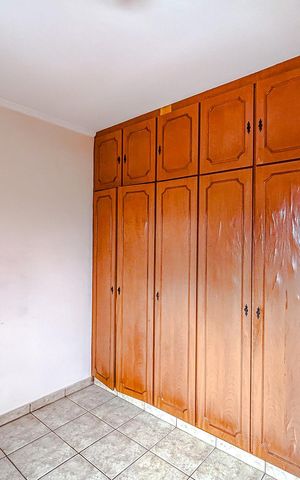 Apartamento à venda com 76m², 2 quartos e 1 vagaQuarto 2