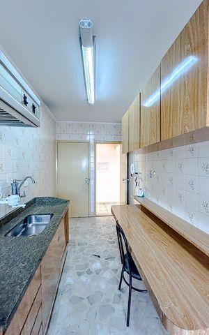Apartamento à venda com 76m², 2 quartos e 1 vagaCozinha