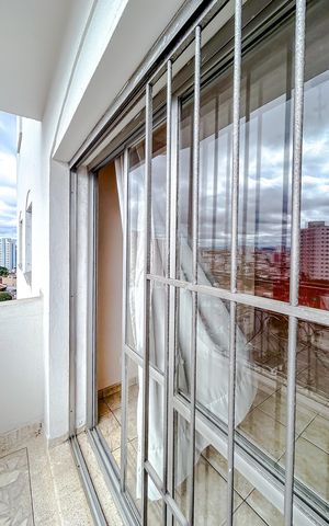 Apartamento à venda com 76m², 2 quartos e 1 vagaVaranda